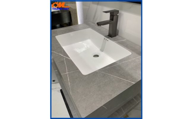 lavabo âm bàn đá